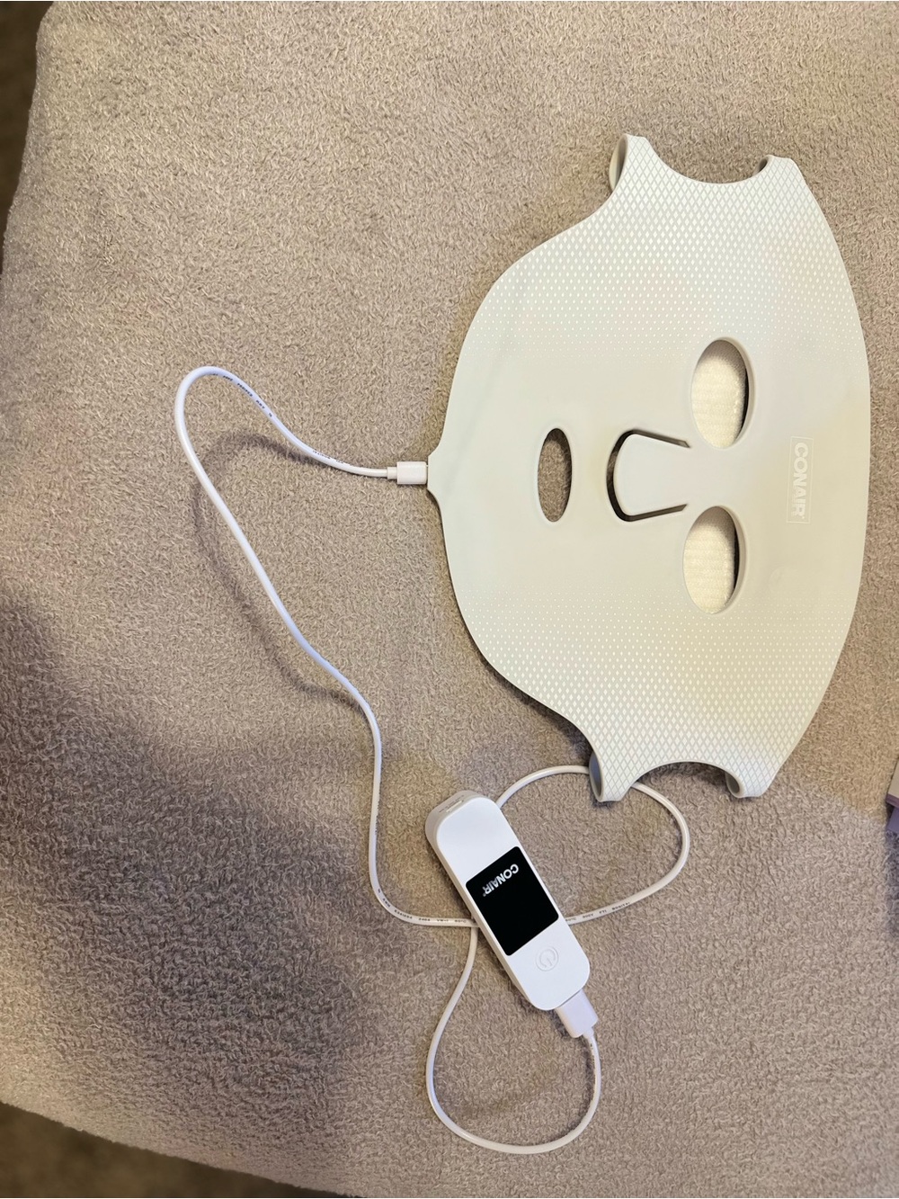 Conair White LED Facial Mask with Remote Control